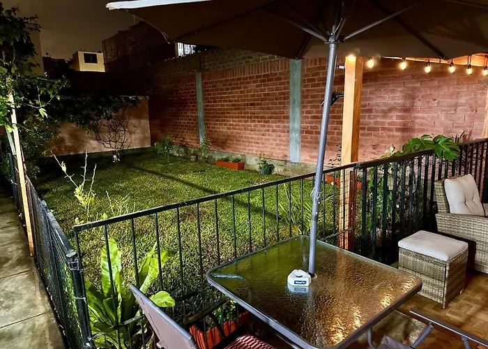 Acogedor Departamento Amoblado En San Miguel, Primer Piso, Wifi. Lima