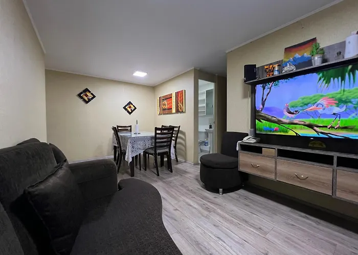 Lindo Apartamento En Condominio Privado Lima acceptant les animaux