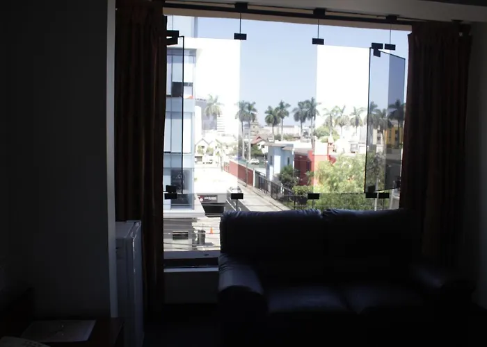 Hostal Bond Lima